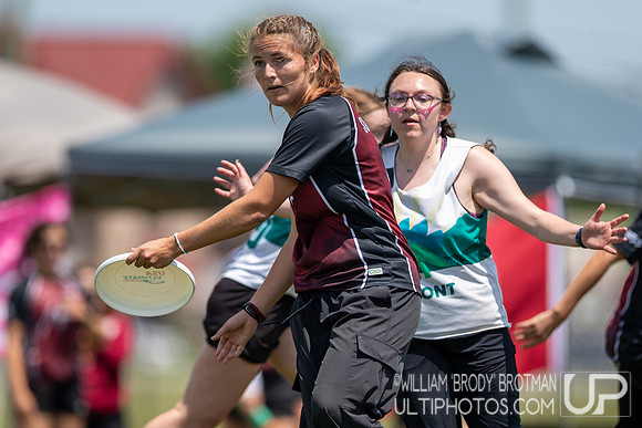 Day 1 at the 2026 USAU D-I College Championships