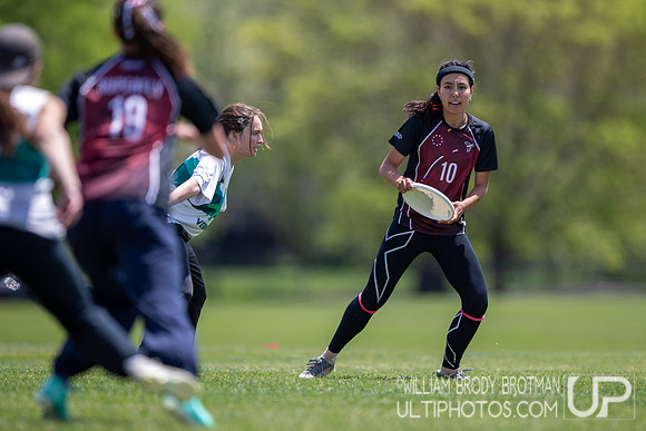 Day 1 at the 2026 USAU D-I College Championships