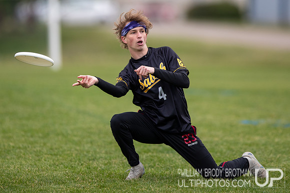 Day 1 at the 2026 USAU D-I College Championships