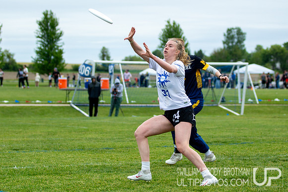 Day 1 at the 2026 USAU D-I College Championships