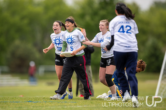 Day 1 at the 2026 USAU D-I College Championships