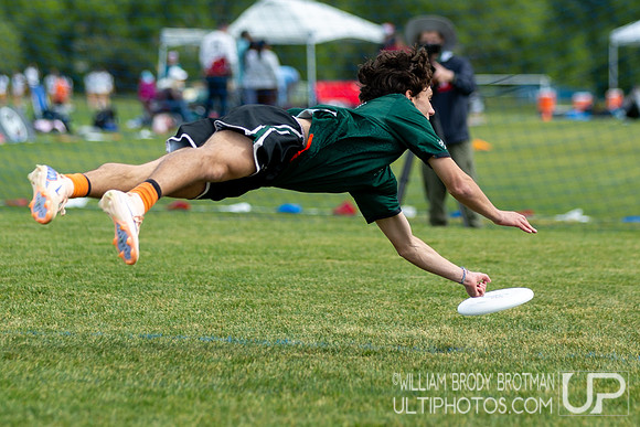 Day 1 at the 2026 USAU D-I College Championships