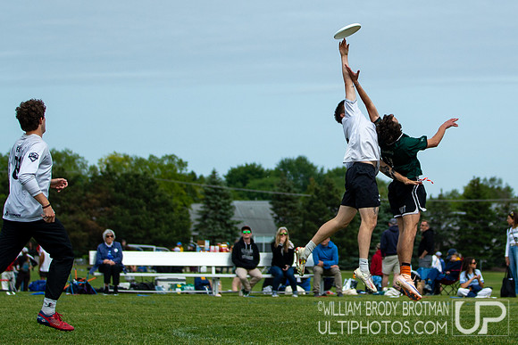 Day 1 at the 2026 USAU D-I College Championships