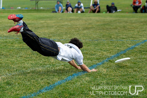 Day 1 at the 2026 USAU D-I College Championships