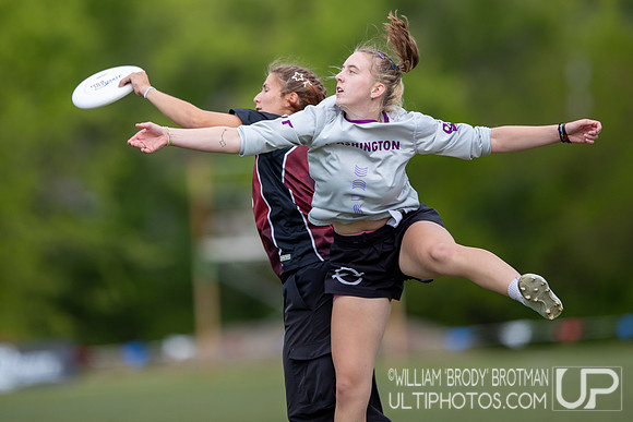 Day 1 at the 2026 USAU D-I College Championships