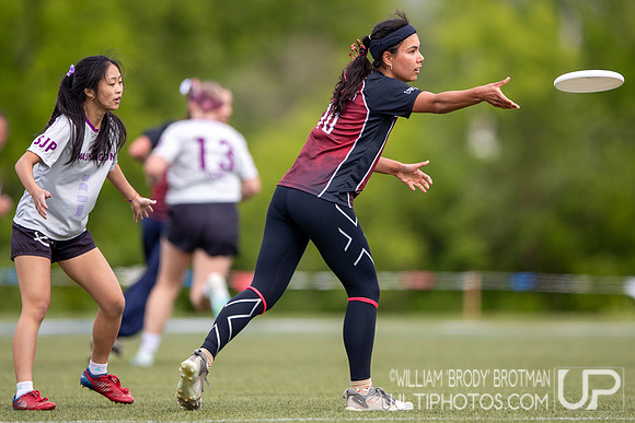 Day 1 at the 2026 USAU D-I College Championships