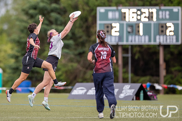 Day 1 at the 2026 USAU D-I College Championships