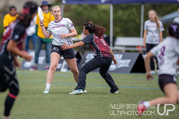 Day 1 at the 2026 USAU D-I College Championships