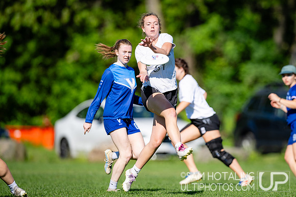 Pool play at USAU D1 College Championships