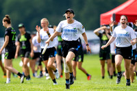 Blueberries vs Ellipsis in pool play at World Ultimate Club Championships