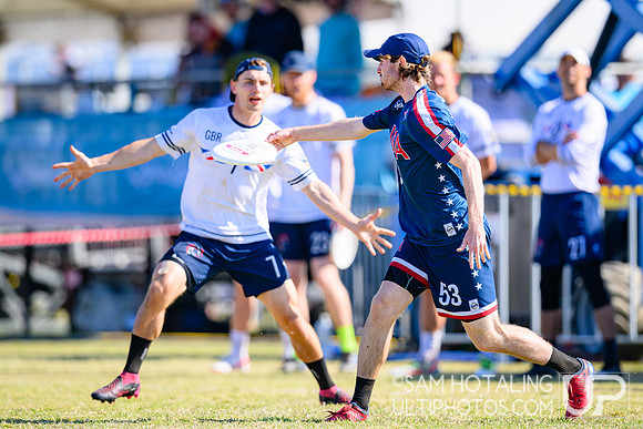 Men’s semifinals during World Ultimate Championships at Runaway Bay Precinct