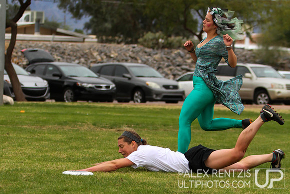 Hoasis 2014 from Tucson, Arizona Sat Dec 6
