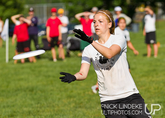 2014 USAU D-I College Champs Sunday Action