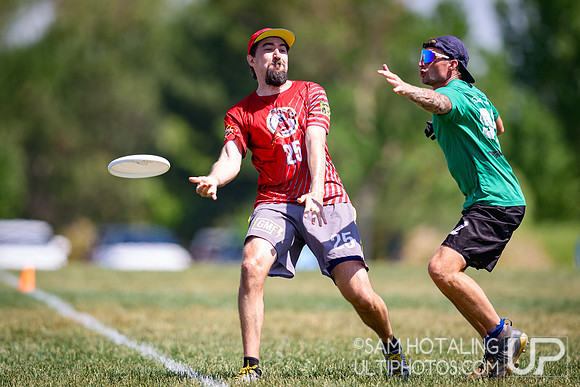 Pool play at USAU Master's Championships
