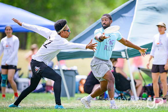 Pool play at USAU Master's Championships
