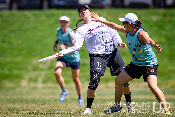 Pool play at USAU Master's Championships