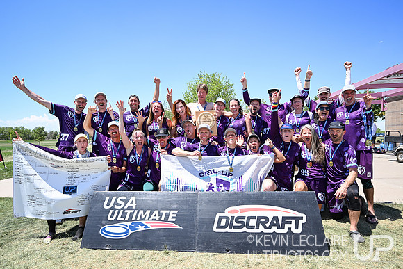 Dial-up GMX Champions Team Photo -- 2026 Masters Championships