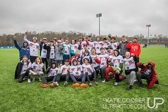 Jordan High School Dirty Birds Team Photo - First Place