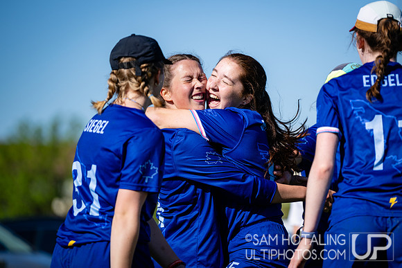 Pool play at USAU D1 College Championships