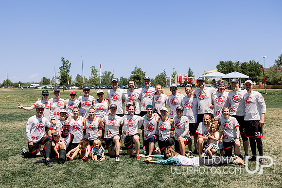 Molasses Disaster Team Photo - GMX Finals