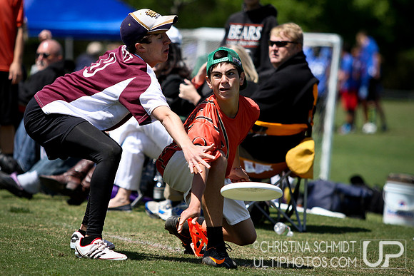 Saturday Round 1 - Juniors Terminus 2013