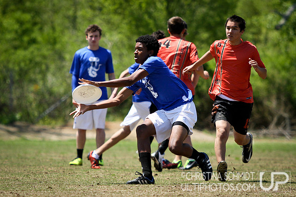 Saturday Round 1 - Juniors Terminus 2013