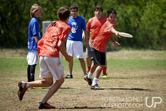 Saturday Round 1 - Juniors Terminus 2013