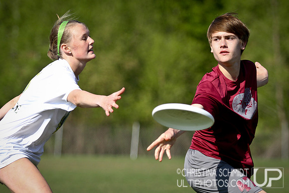Saturday Round 4 - Juniors Terminus 2013