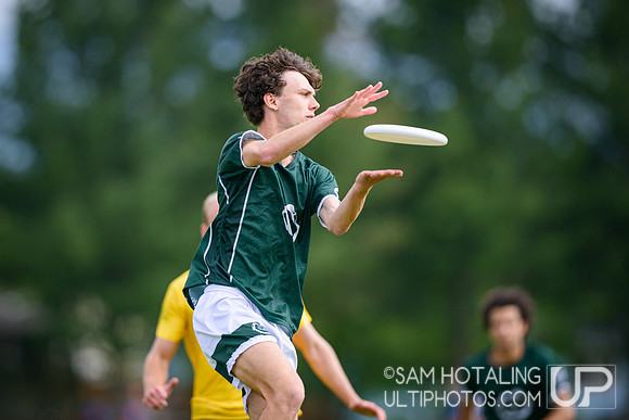 Pool play at USAU D-I College Championships