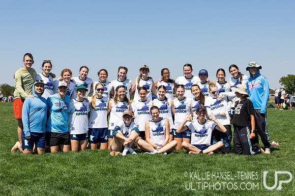 Superior U-20 Girls Team Photo