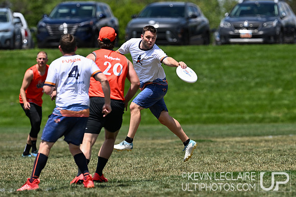 Salt v Bruce Springsteam -- Friday R3 -- 2026 Masters Championsh
