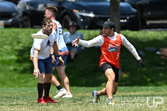 Salt v Bruce Springsteam -- Friday R3 -- 2026 Masters Championsh