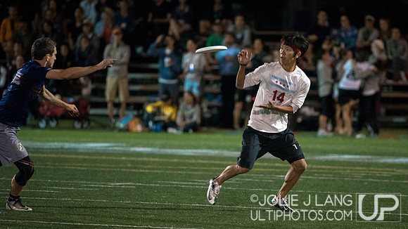 Machine vs Revolver Men's Semi - USAU Club Nationals 2015