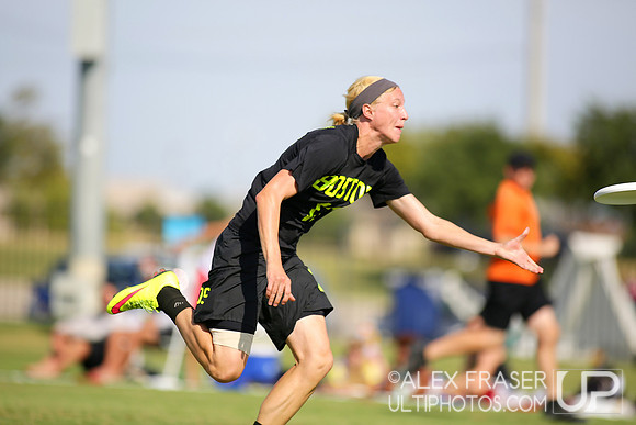 Women's Semifinal - Brute Squad vs Molly Brown - 2015 USAU National Championships