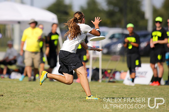 Women's Semifinal - Brute Squad vs Molly Brown - 2015 USAU National Championships