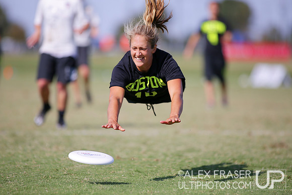 Women's Semifinal - Brute Squad vs Molly Brown - 2015 USAU National Championships