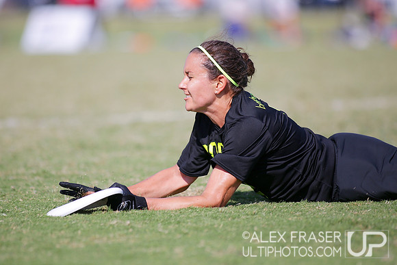 Women's Semifinal - Brute Squad vs Molly Brown - 2015 USAU National Championships