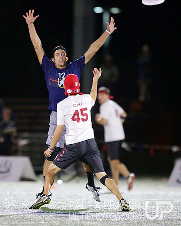 Men's Semifinal - Revolver vs Machine - 2015 USAU National Championships