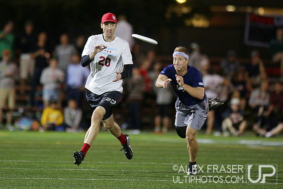 Men's Semifinal - Revolver vs Machine - 2015 USAU National Championships
