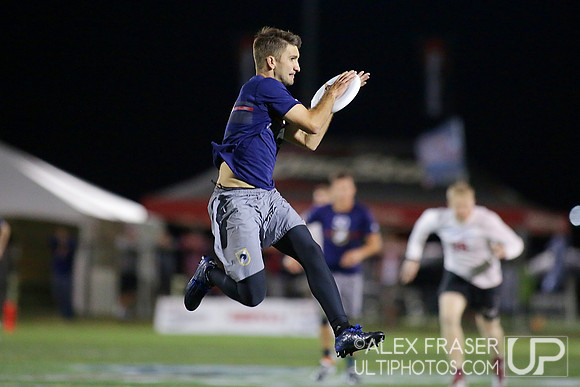 Men's Semifinal - Revolver vs Machine - 2015 USAU National Championships