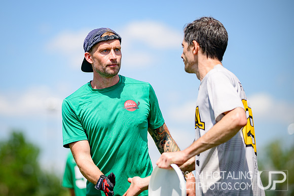 Bracket play at USAU Master's Championships