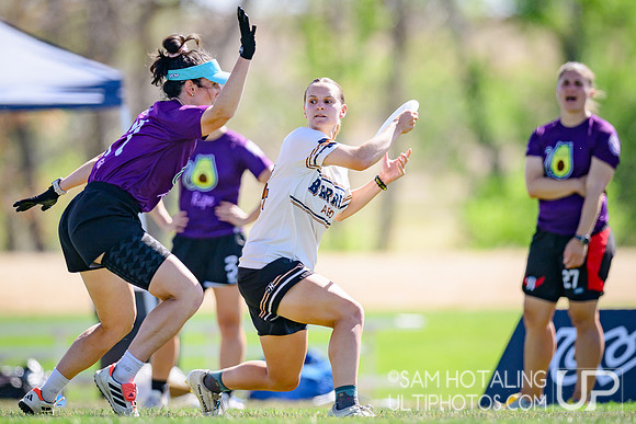 Bracket play at USAU Master's Championships