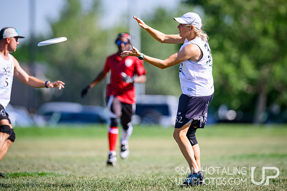 Pool play at USAU Master's Championships
