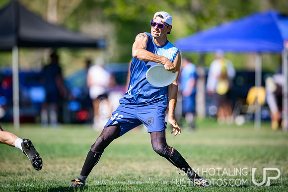 Pool play at USAU Master's Championships