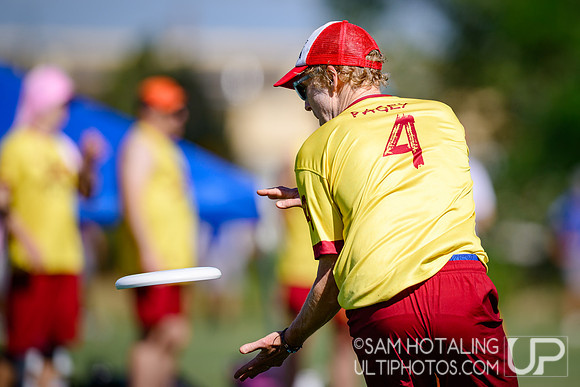 Pool play at USAU Master's Championships