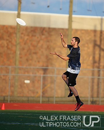 AUDL Week 3 - Minnesota Wind Chill vs Madison Radicals - 4/27/13