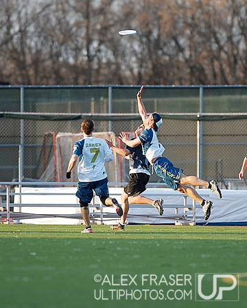 AUDL Week 3 - Minnesota Wind Chill vs Madison Radicals - 4/27/13