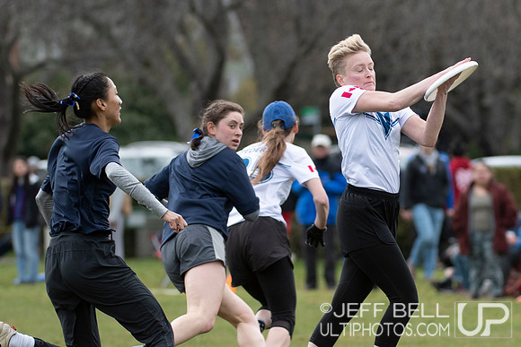 The ninth annual Douglas Bowl featuring UVIC and UBC Women’s and Open Ultimate teams.