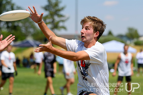Day 1 at the 2026 USA Ultimate Youth Club Championships