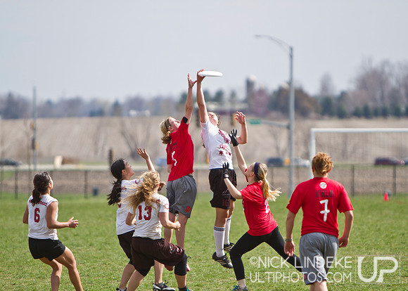 DI Women's - Great Lakes Regionals 2013 Saturday Action